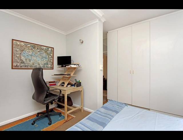 2 BEDROOM PROPERTY TO RENT IN GREEN POINT